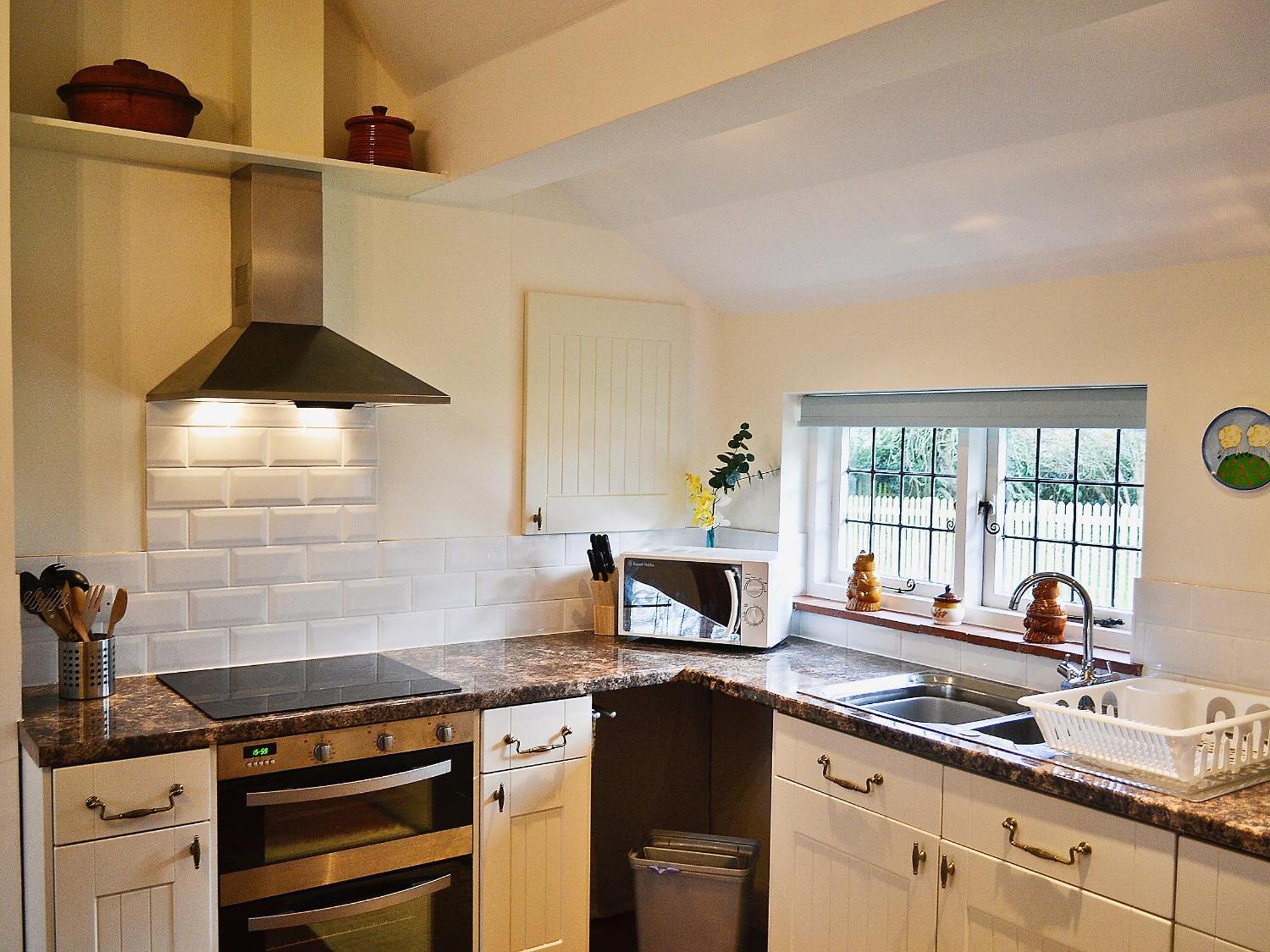 Kingshill Farm Cottage - 28270 그레이트미센던 외부 사진